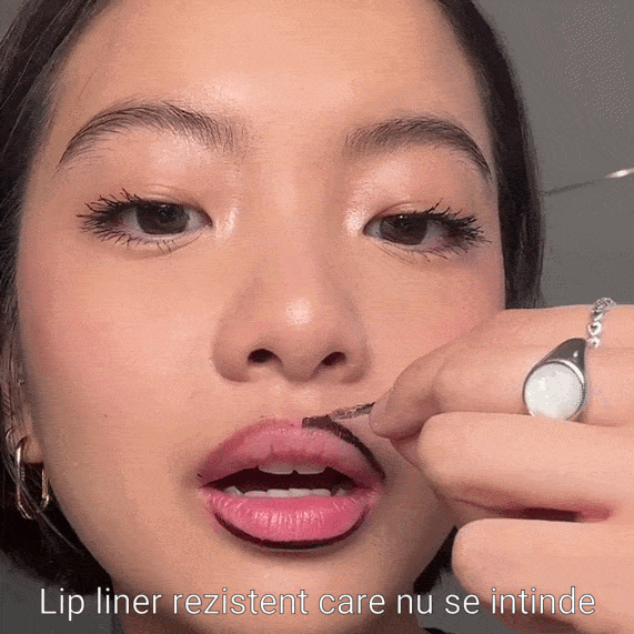 Lip Liner Waterproof - Aspect Natural și Elegant